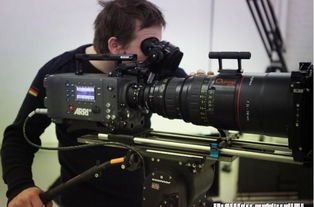 上海灯塔传媒 专业广告片拍摄制作与高清图片服务，助力品牌视觉升级